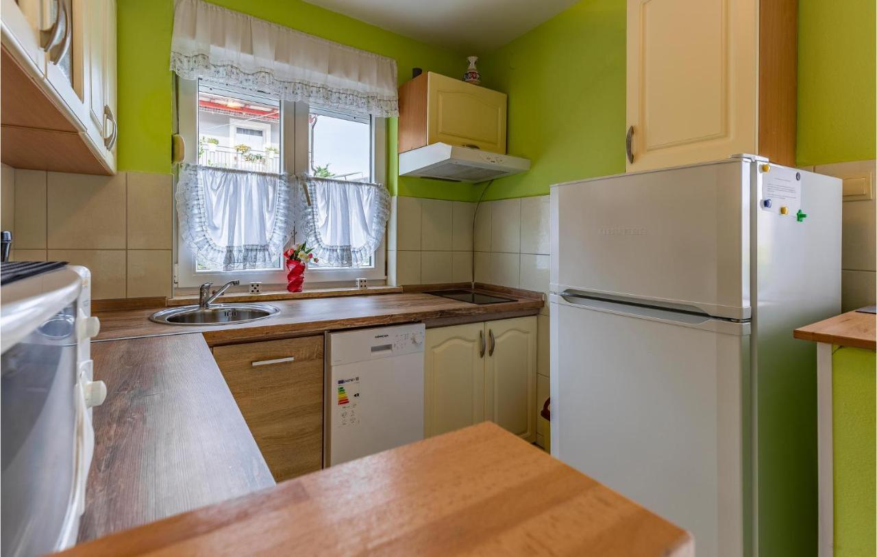 Nice Apartment In Premantura With Wifi Eksteriør bilde